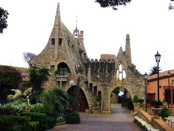 the wineries designed by gaudí, another of the garraf's charms beyond booths 